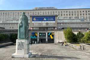 Photo: Building of the Lisbon University Hospital